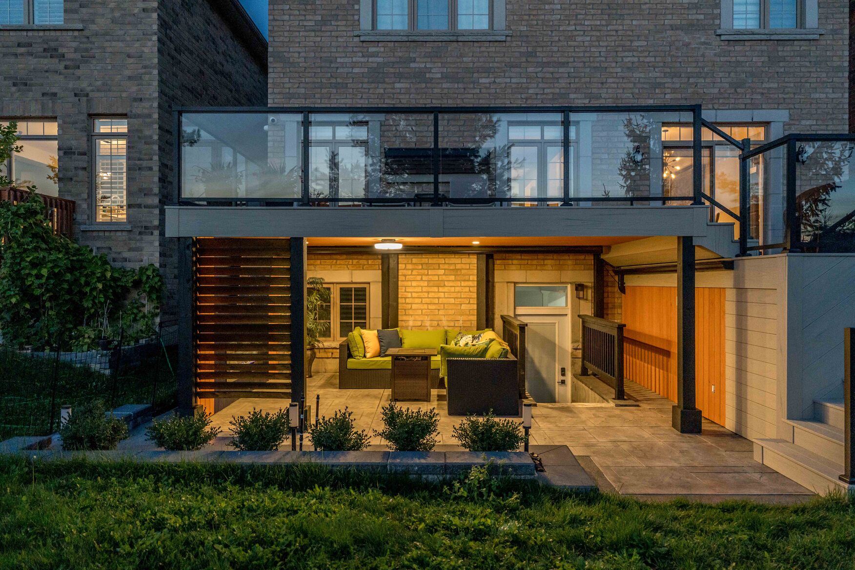 Outdoor Living Space below two tier deck